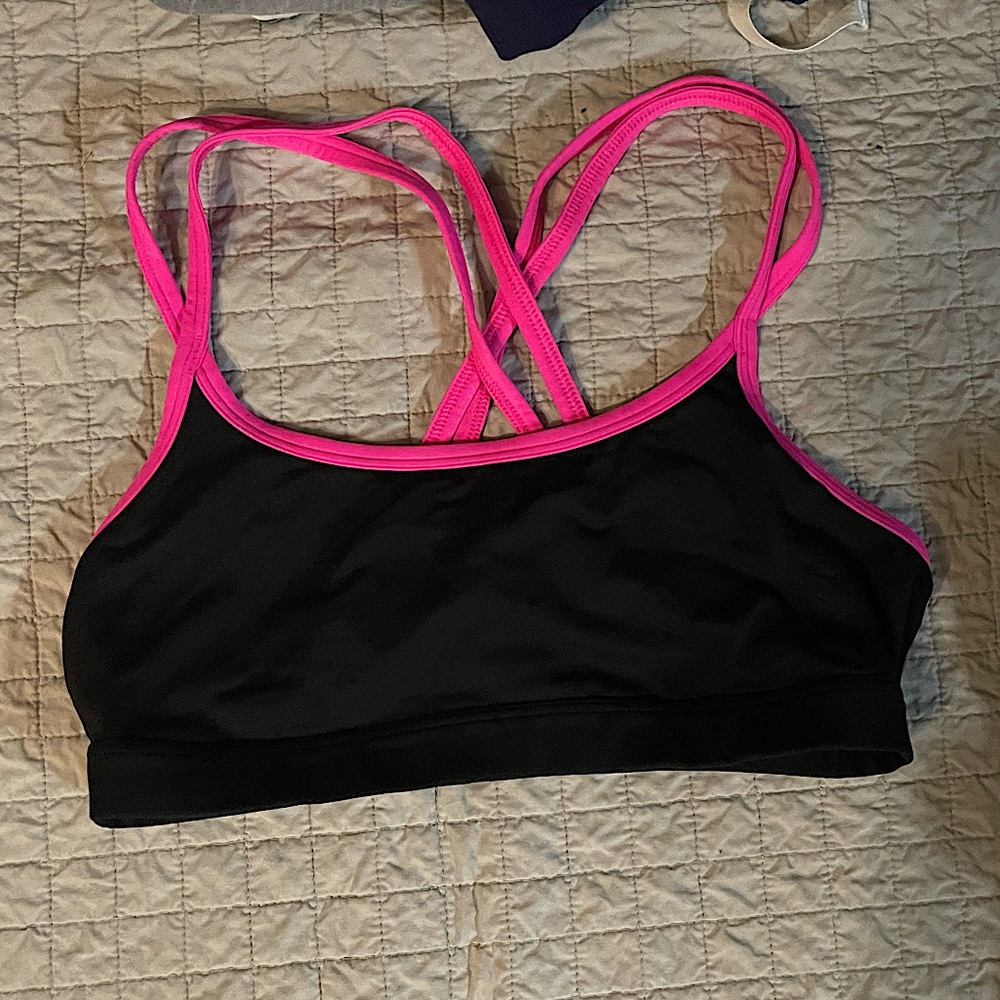 VS Sports Bra